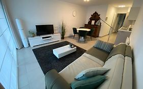 Gezellig modern appartement met optie garagebox en in de buurt van strand, winkels en restaurants